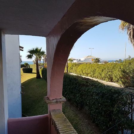 Apartamento Atlanterra Playa Primera Linea ساهارا ذي لوس أتونِس المظهر الخارجي الصورة